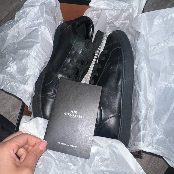 Coach Black Leather Sneakers c126 Low Top Size 11D - Picture 3 of 10